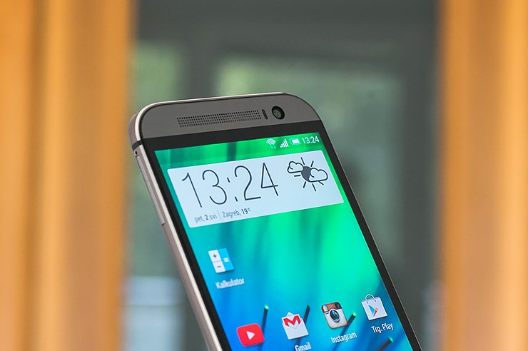 HTC One M8 (4).jpg